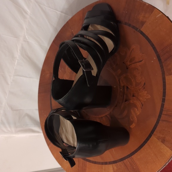 Flings by Macy's Black Heeled Sandals Size 9 M - Picture 3 of 8